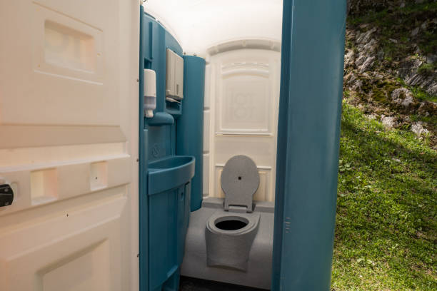 Types of Portable Toilets We Offer in St Maries, ID
